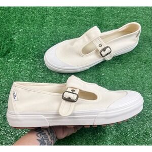Vans Style 93 SZ 11 Women's Mary Jane Shoes Chunky Lug Sole in White NWOB
